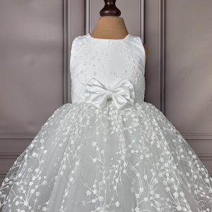 Ivory Flower girl dress, First Communion , Baptism, Birthday Dress, Baby Dress, Tulle Dress, Wedding, Champagne Dress MODEL LILLY