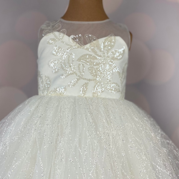 Flower girl dress, Birthday Dress, Baby Dress, Lace Dress, Tulle Dress, Wedding, MODEL I040