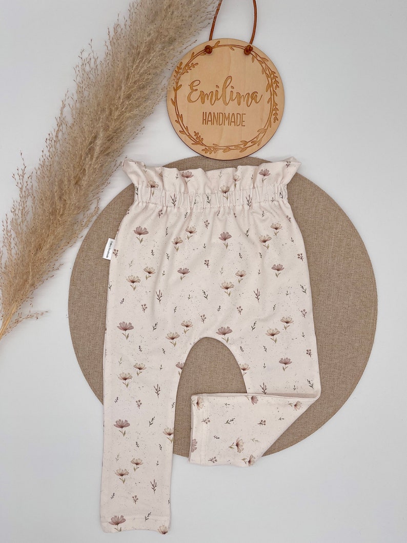 Paperbag Hose Paperbagpants Blümchen Baby Kleinkind Mädchen Boho Flowers