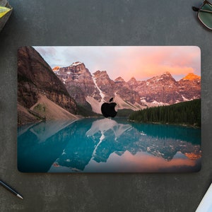 Lake Moraine MacBook Air m2 13.6 inch case MacBook Pro M3 16 inches Protective Plastic Cover Macbook Pro 14 M3 case A2992 MacBook 2024 case