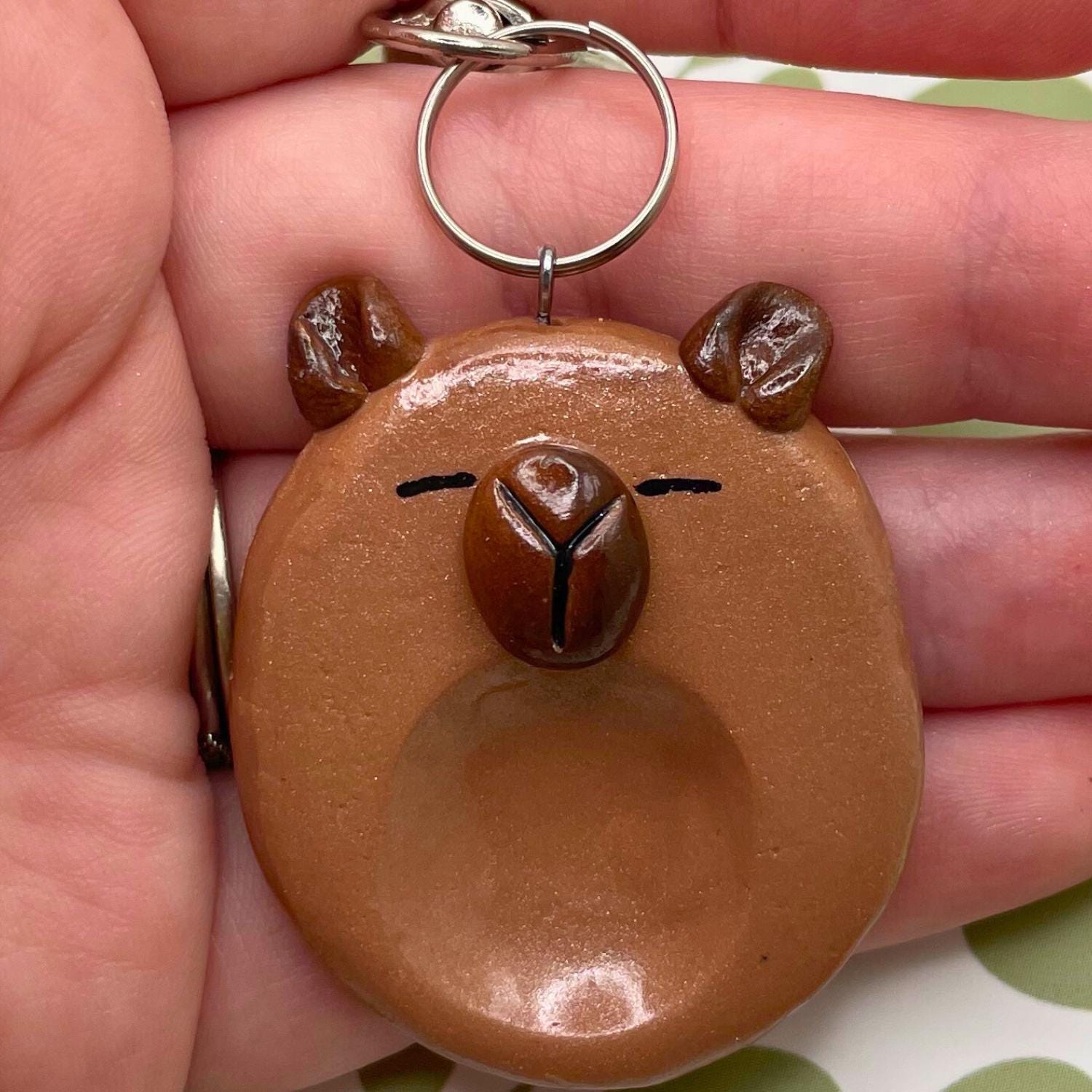 カピバラの心配石キーホルダー フィジェットトイ 不安解消 - Etsy 日本