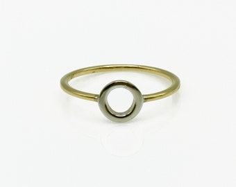 10K Gold Open Circle Stacking Ring / 10K Gold Ring Real Gold/ Karma Ring in gold / Minimalist Circle Ring/ Petite Circle Ring in Gold /
