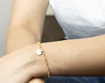 10K Yellow Gold Disc Charm Bracelet / Gold Coin Bracelet / Gold Minimalist Bracelet  / Personalized Disc Bracelet / Gift for Bridesmaid