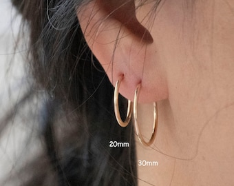10K Solid Gold Sleeper Hoops / Continuous Hoops / 1.1mm Thin Hoops / Everyday Earrings / Minimalist / Simple / Classic / Must Have /