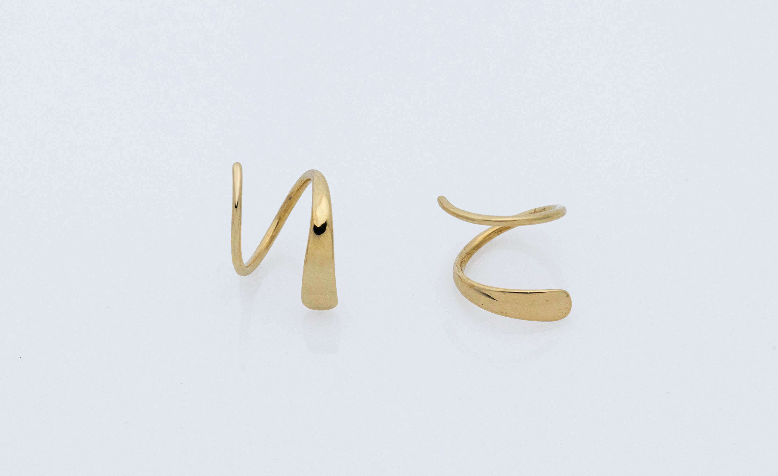 MARIA BLACK　 Dogma Twirl Black Gold Statement Earrings Maria Black Dogma Twirl Earring MARIA BLACK