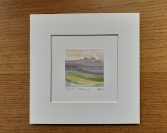 Impresión firmada en miniatura de Haytor Dartmoor por Adele Hart