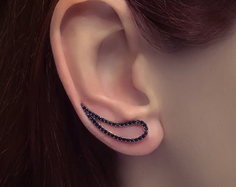 スターリングシルバーのティアドロップクライマーイヤリング、ブラックジルコンの洗練されたクローラー、