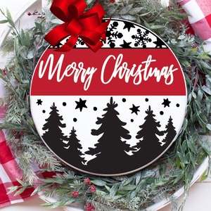 Christmas Glowforge Svg, Buon Natale Svg, Cartello di benvenuto di Natale Svg, Appendiporta Svg, Cartello rotondo Svg, Pini Svg, File tagliato al laser