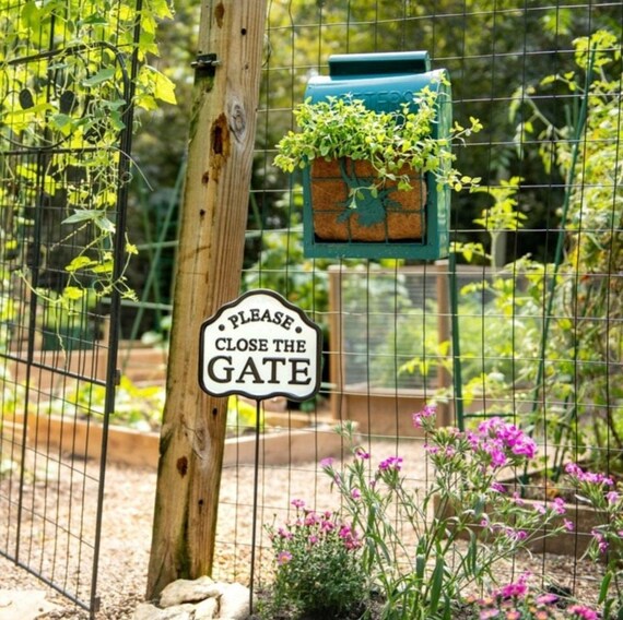 Repurposed Mailbox Planter With Liner Flower Pots Hanging Etsy