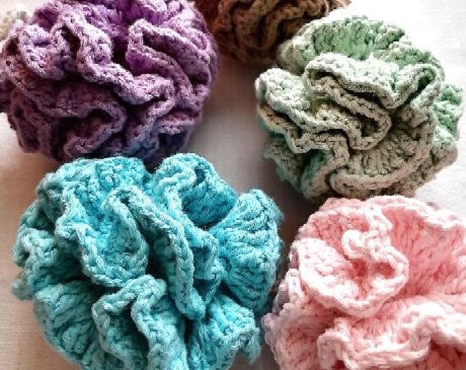 Handmade shower sponge