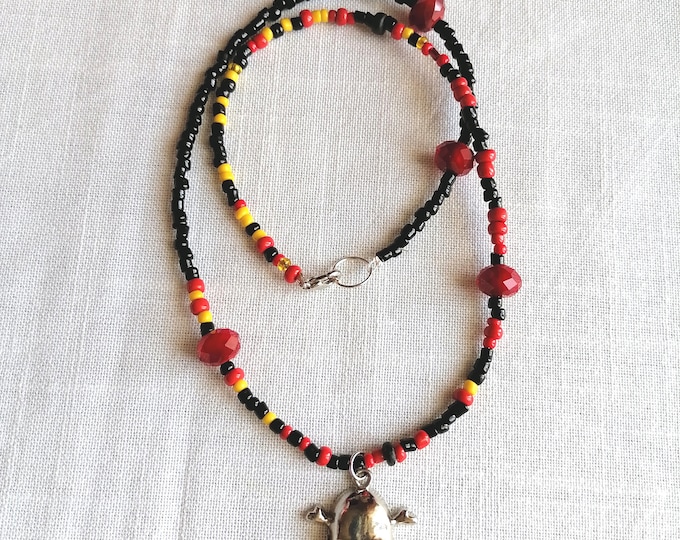 Skull black necklace