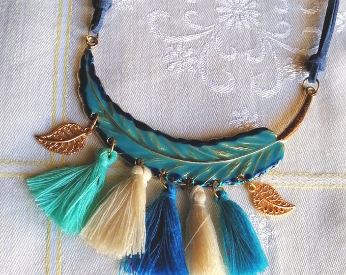 Leaf necklace