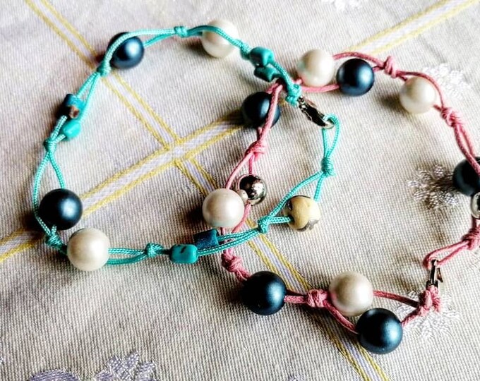 Friendship bracelets