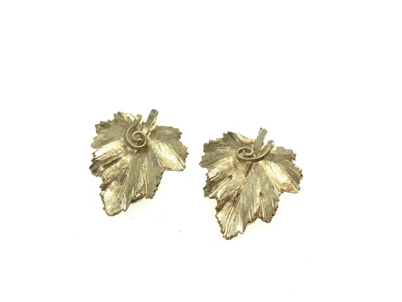 Vintage BSK Light Gold Tone Grape Leaf Clip Earri… - image 1