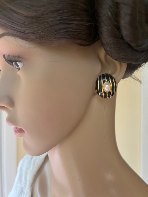 Vintage Andre Courreges Black Enamel & Pearl Gold… - image 2