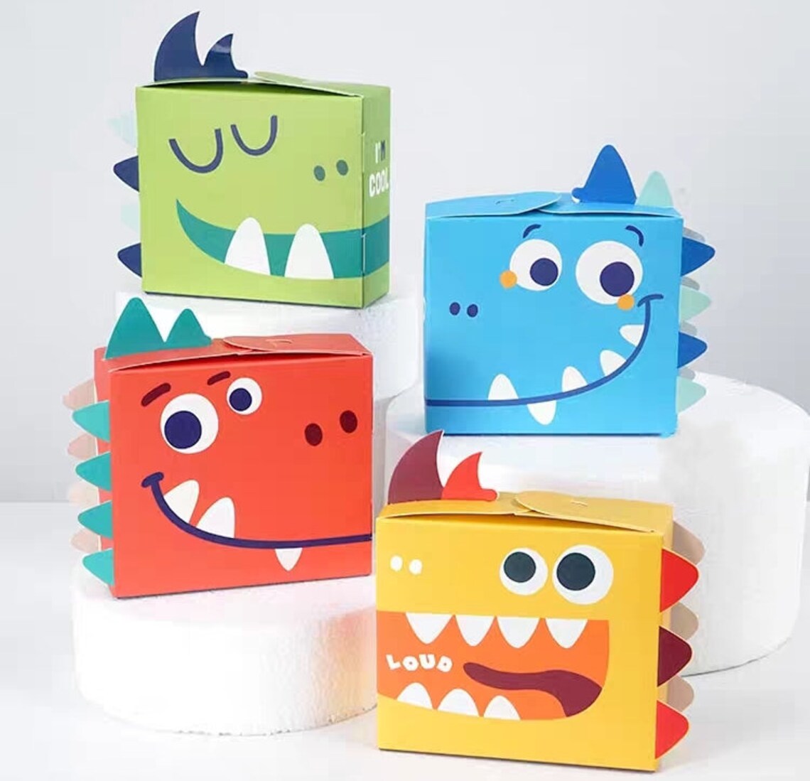 dinosaur play box