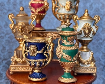 Eine Sammlung von Vasen