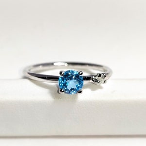 Blue Topaz Ring-Sterling Silver Ring-Handmade Ring-Engagement Topaz Ring-14K Solid Gold Ring-Dainty Topaz Ring-Wedding Ring-Gift For Her