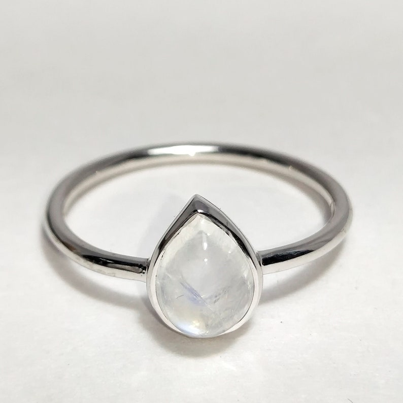 Rainbow Moonstone Ring-Round Moonstone Ring-Sterling Silver Ring-Handmade Ring-Dainty Ring-Rings For Women-Stackable Ring-Gift For Her