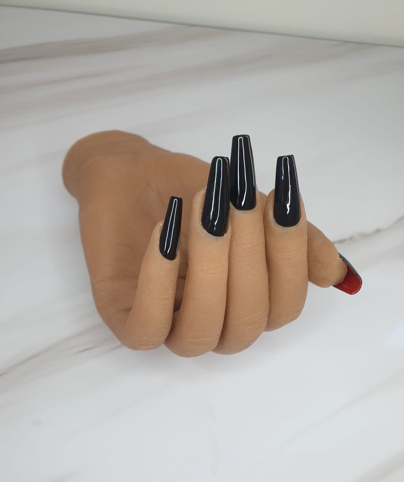Nails louboutin hotsell