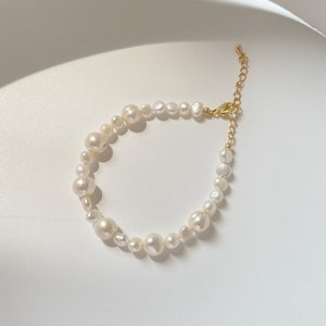 Elegant Baroque Pearl Beaded Bracelet, Freshwater Pearl Bracelet, Adjustable Beaded Bracelet, Bridal Bracelet, Wedding Gift, Christmas Gift