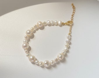 Elegant Baroque Pearl Beaded Bracelet, Freshwater Pearl Bracelet, Adjustable Beaded Bracelet, Bridal Bracelet, Wedding Gift, Christmas Gift