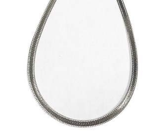 Silver Herringbone Necklace