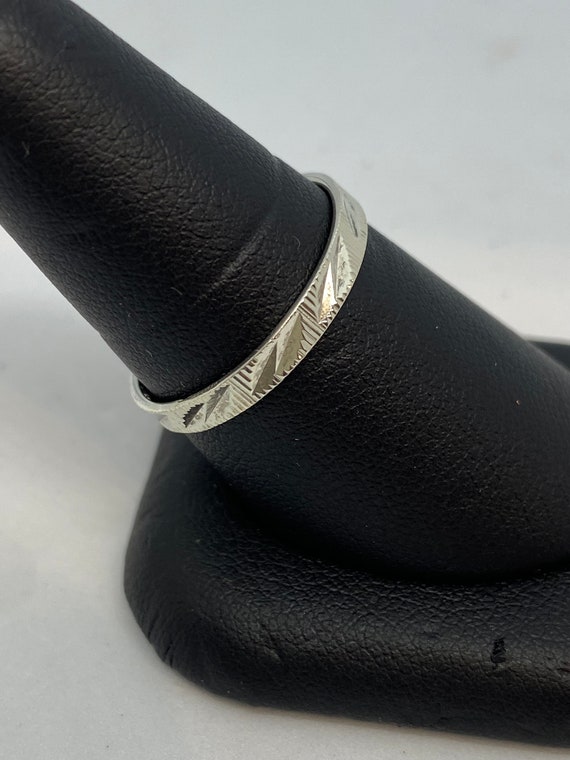 Sterling Silver Etched Ring - image 3