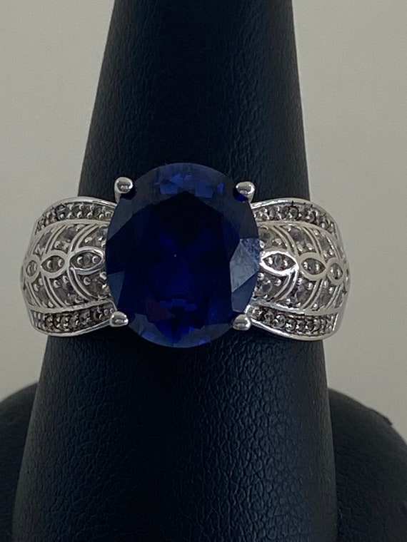 Clear Quartz and Sapphire Colored Stone Ring