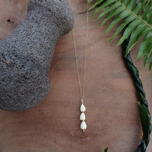 colar com pingente de pikake, flutuante, banhado a ouro 14K