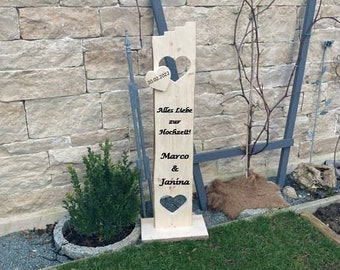 Wooden stele "Wedding, Silver Wedding, Golden Wedding" with hearts, personalized stand