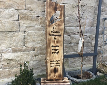 Wooden stele "Welcome" personalized and flamed, stele wooden stand