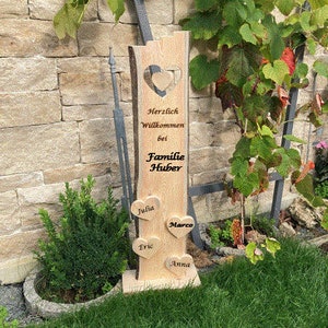 Wooden stele Welcome with heart and small hanging heart, personalized stand image 3