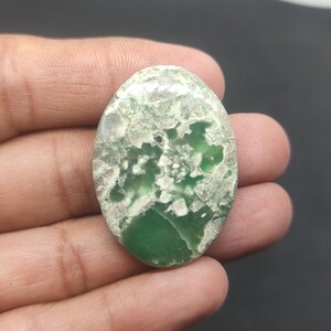 Natural Variscite Cabochon: Oval Gemstone for Jewelry Making (34x24x6 mm