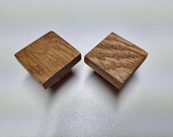 Pomos para gabinete/ Tirador de roble/ Botones cuadrados.