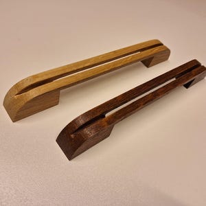 Handmade Oak Wood Cabinet Pulls: Minimalist Furniture Handles