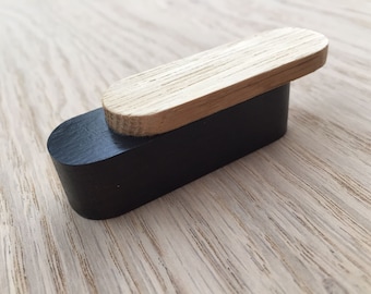 Puxadores de madeira de carvalho: puxadores de armário pretos e naturais