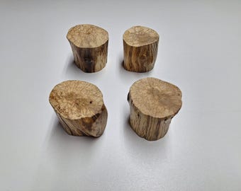 Rustikaler Vintage Holzknopf - Handgefertigt aus Recyceltem Holz