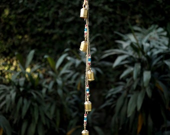 Campana de cencerro dorada, cuerda de yute colgante, decoración de jardín bohemia