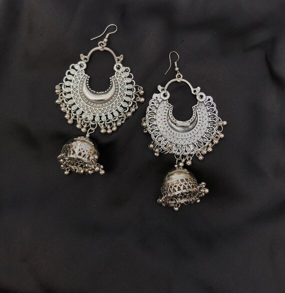 Metal earrings design deals