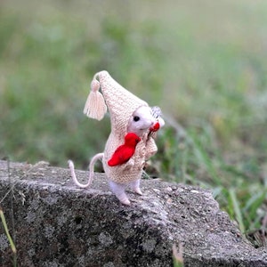 Needle felted MOUSE sculpture Littie felted wool mice Dollhouse miniatures animals Needle felted animals