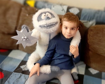 Christmas tree topper 18" size Abominable snowman Vintage Christmas ornament Yeti Christmas tree topper Christmas decor tree toppers