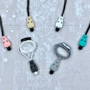 Fidget necklace polar bear, stim toy, fidgets, sensory toys, stim jewelry, fidget toys, silicone necklace, stimming toys, stim necklace