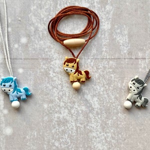 Fidget necklace, horse, stim toy, fidgets, stim jewelry, sensory toys, horse necklace, fidget toys, silicone necklace, stimming toys