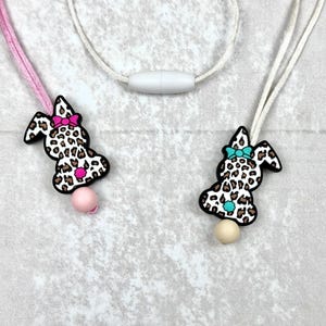 Fidget necklace, bunny, stim toy, fidgets, stim jewelry, fidget toys, fidget animals, stimming toys, silicone necklace, sensory toys
