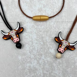 Fidget necklace, bull, fidgets, cow, stim toy, silicone necklace, fidget toys, stim jewelry, sensory toys, stimming toys