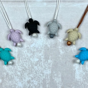 Fidget necklace, turtle, stim jewelry, fidget toys, sensory necklace, stim toy, fidgets, sensory toys, silicone necklace, stimming toys
