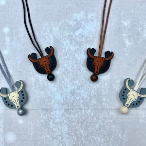 Fidget necklace, Highland Cow, stim toy, fidgets, gift for him, fidget toys, stim jewelry, sensory toys, silicone necklace, stimming toys