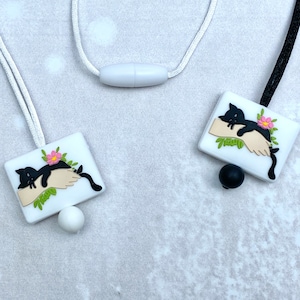 Fidget necklace, cat, stim toy, fidgets, stim jewelry, fidget toys, sensory necklace, cat fidget, sensory toys, silicone necklace