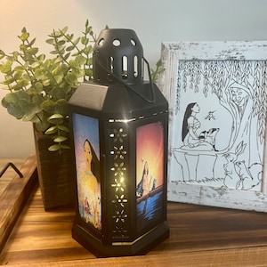 Pocahontas Lantern 8 3/4” x 4”